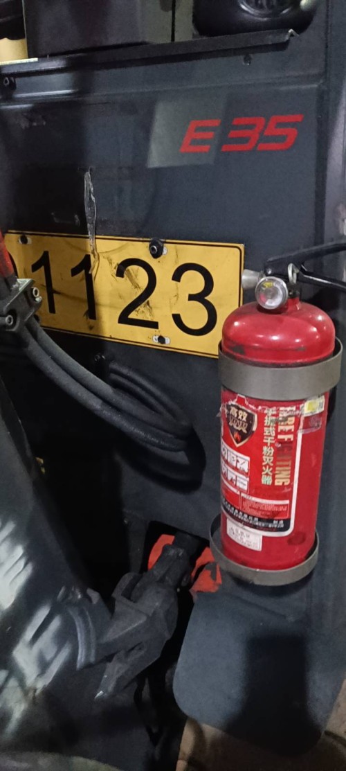 tmp_3b4c4c8cad980bf92b19ae91df9d5cd156af5f2a45e57238.jpg
