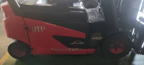 tmp_320b673b5f2fdcc98088d5443cc074d41af8310c39f859b6.jpg