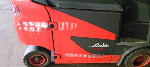 tmp_9cb2848f0b68bac169747b00d3581c2deba2f4c3fb1d621c.jpg