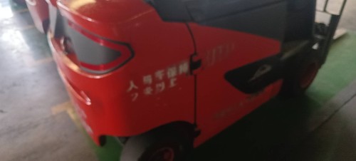 tmp_13d3b093cacb13d5389f3b462b4e58fe892d8b480d204751.jpg
