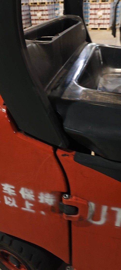 tmp_bdc3f64316addb05e7aa41331ce12d771e2a10f2d0afe9c2.jpg