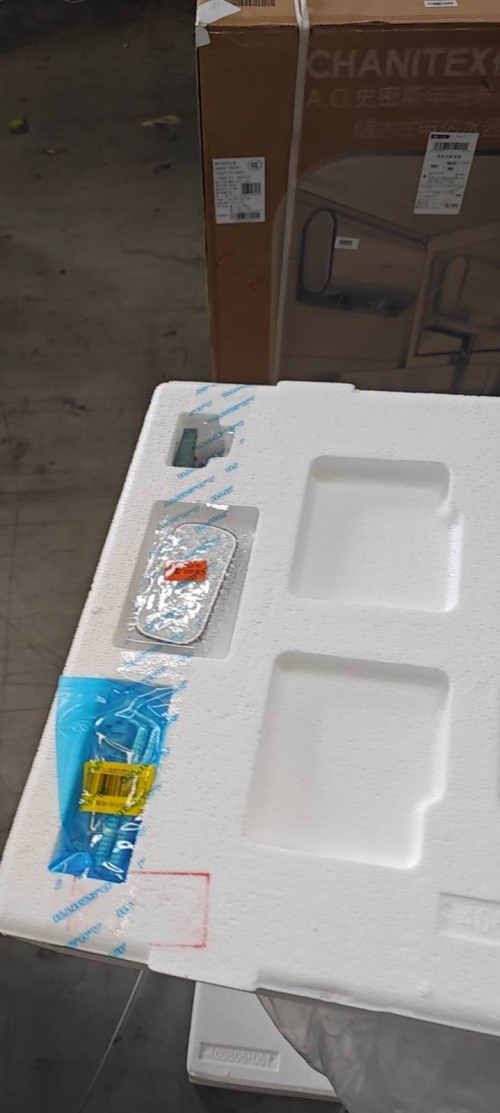 tmp_a92e00eeff7fec13b556c30adc0a5805d7ee9e92eb047d27.jpg