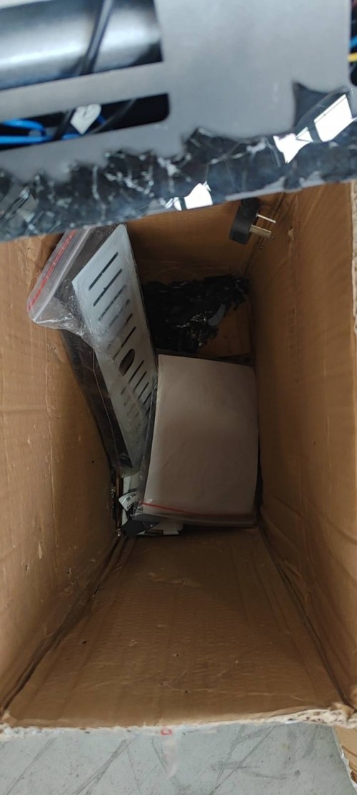 tmp_7157a976cba5b9f6144b8d36e4b97b79b47bc24ae19a00e3.jpg
