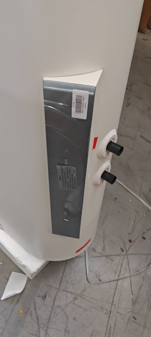 tmp_bcec7ada051e70cd5a5d14f44af04f06304e7b1e406a6afd.jpg